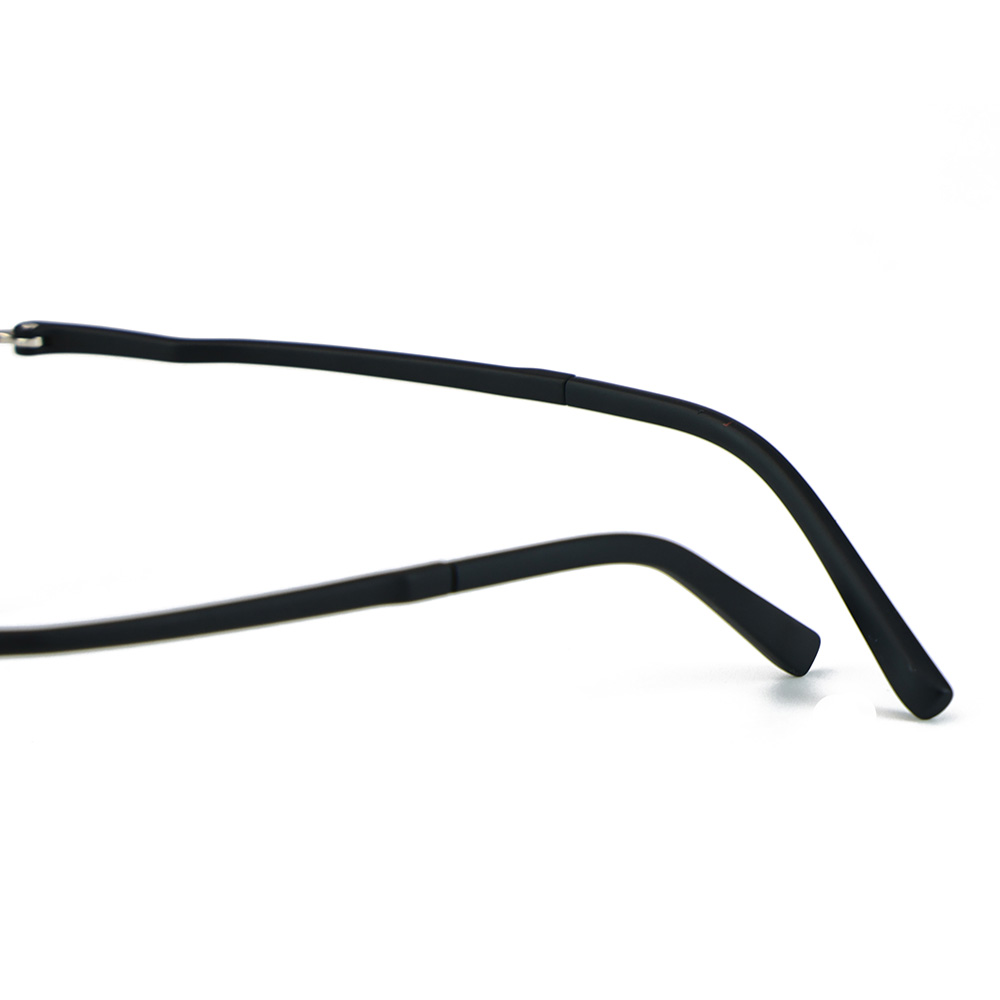 Gafas de sol modernas con protección UV y polígono con montura pequeña